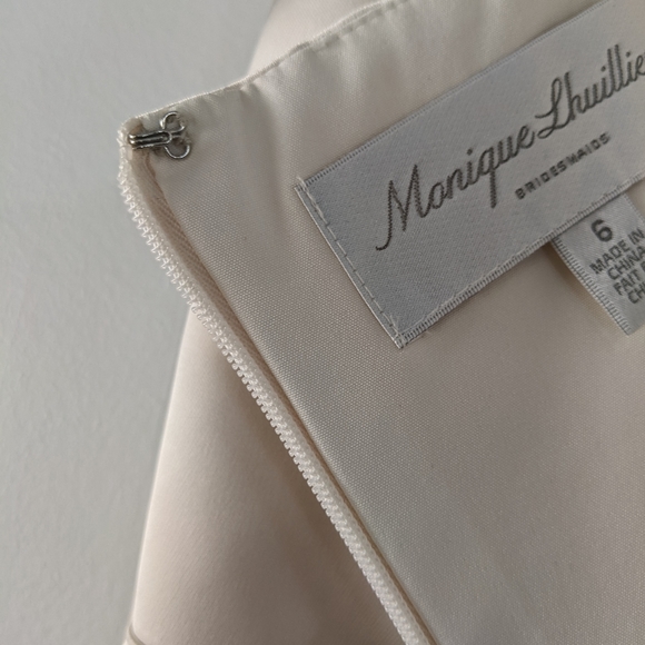 Monique Lhuillier Doutzen V-Neck Jumpsuit - Picture 6 of 11